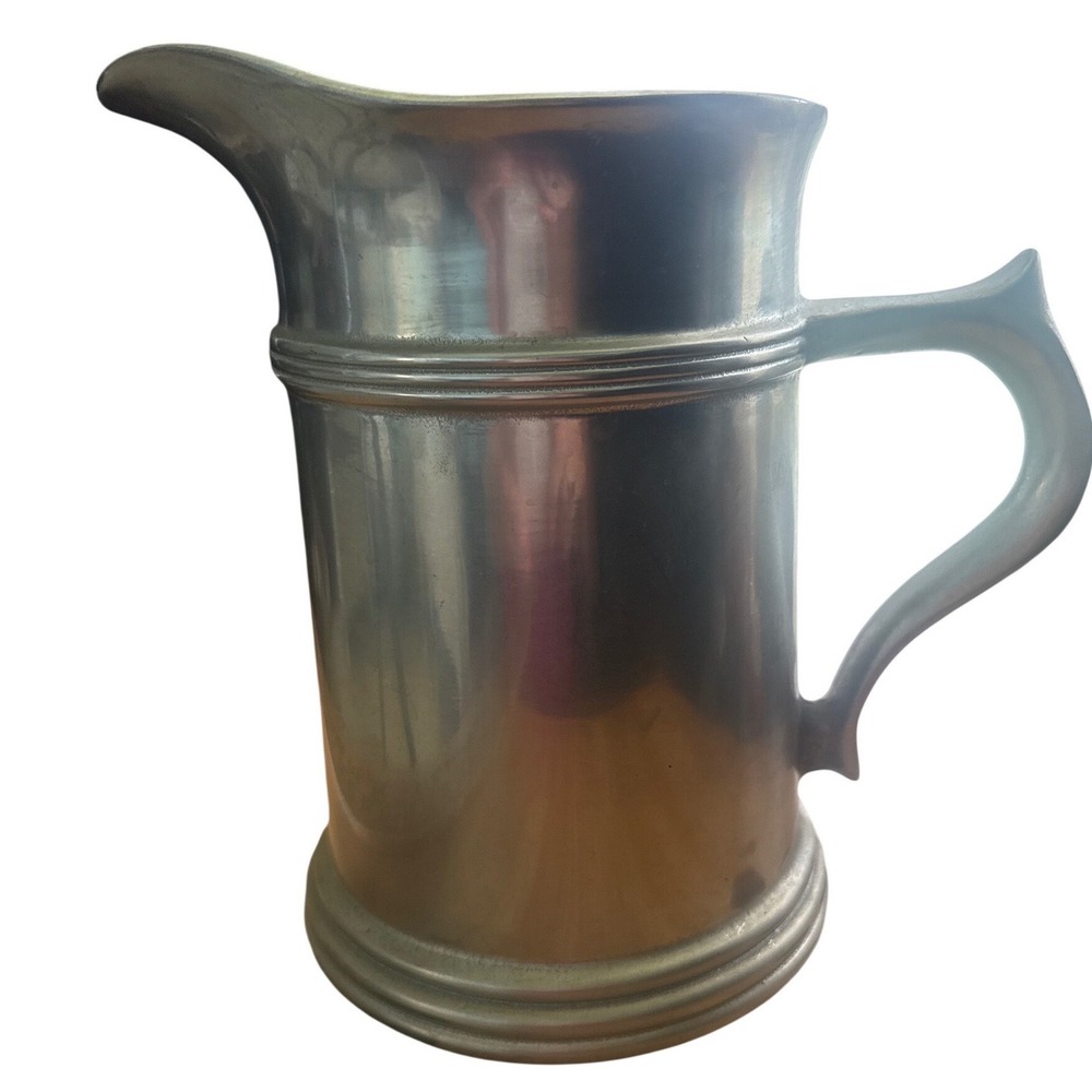 Wilton Armetale Pewter Style Water Pitcher with Ice Lip Mount Joy PA USA Vintage